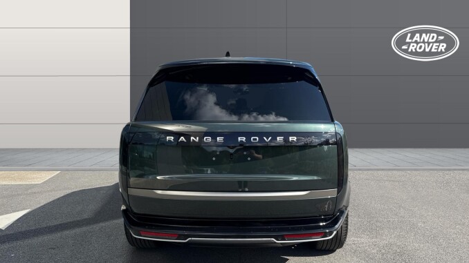 Land Rover Range Rover 3.0 D300 Westminster Edition 4dr Auto Diesel Estate - Image 6